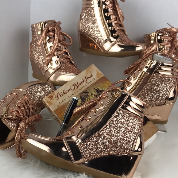 ROSE GOLD WEDGE SNEAKERS - Picture 2 of 8